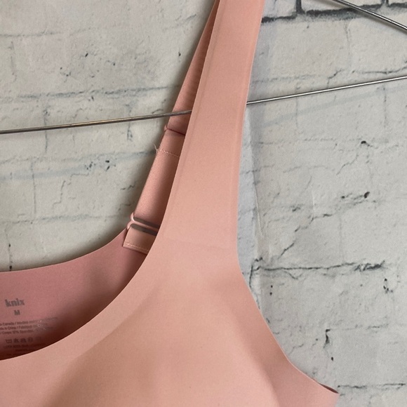 Knix Revolution Adjustable Pullover Bra Rose Water Baby Pink Sz M Everyday - Picture 10 of 15